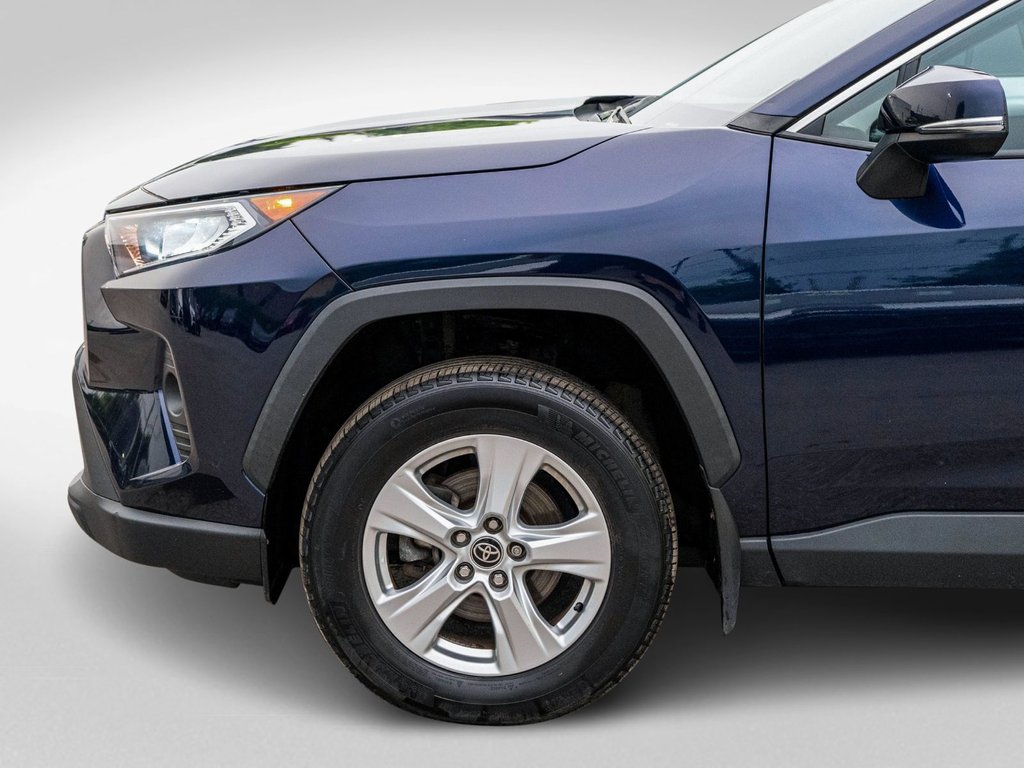 Toyota RAV4 XLE AWD **SIÈGES AVANT CHAUFFANTS + TOIT OUVRANT 2021 à Saint-Jérôme, Québec - 29 - w1024h768px