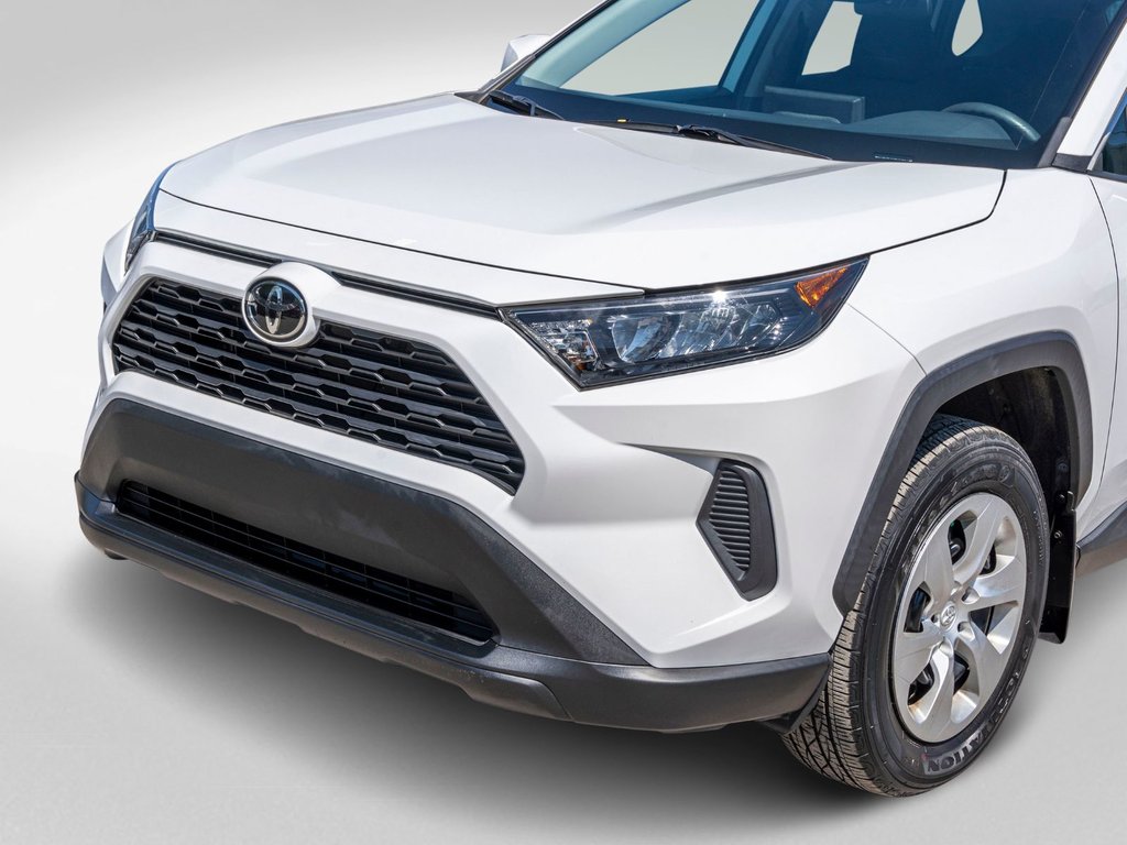 2021 Toyota RAV4 LE AWD **JAMAIS ACCIDENTÉ+CARPLAY+CAMÉRA** in Saint-Jérôme, Quebec - 33 - w1024h768px