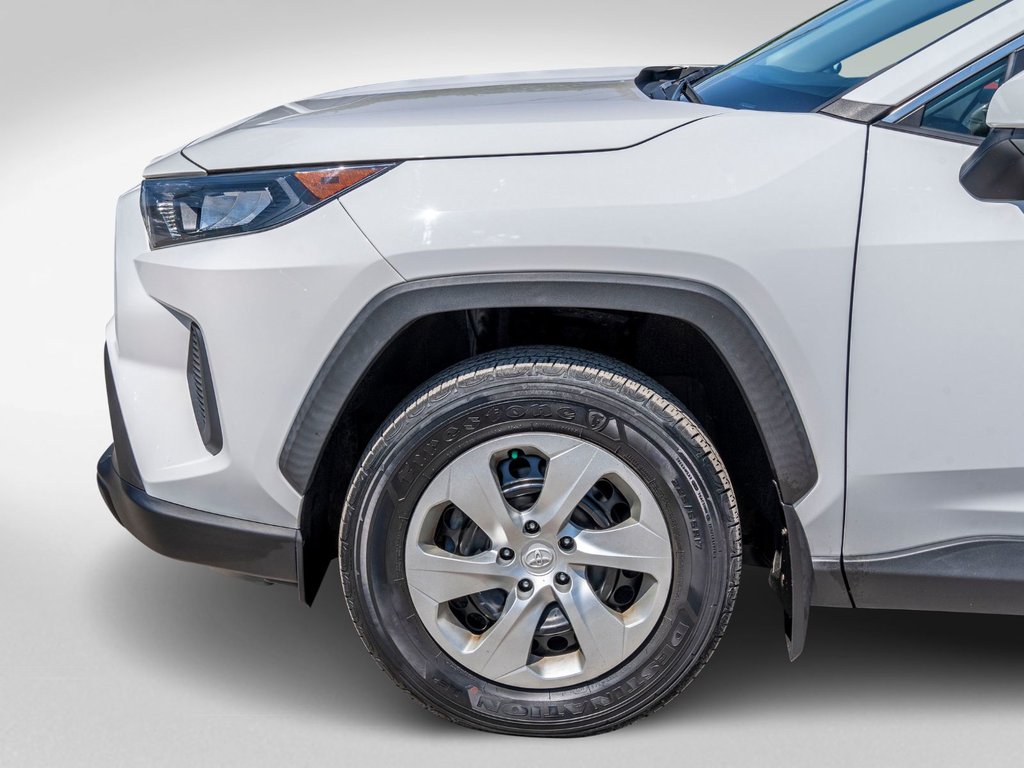 2021 Toyota RAV4 LE AWD **JAMAIS ACCIDENTÉ+CARPLAY+CAMÉRA** in Saint-Jérôme, Quebec - 36 - w1024h768px