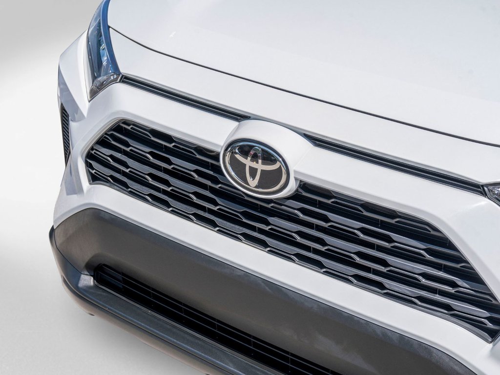 2021 Toyota RAV4 LE AWD **JAMAIS ACCIDENTÉ+CARPLAY+CAMÉRA** in Saint-Jérôme, Quebec - 35 - w1024h768px
