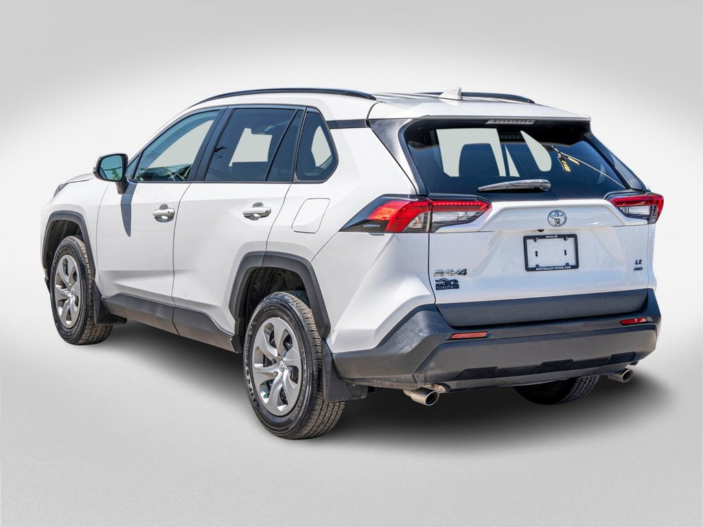 2021 Toyota RAV4 LE AWD **JAMAIS ACCIDENTÉ+CARPLAY+CAMÉRA** in Saint-Jérôme, Quebec - 4 - w1024h768px