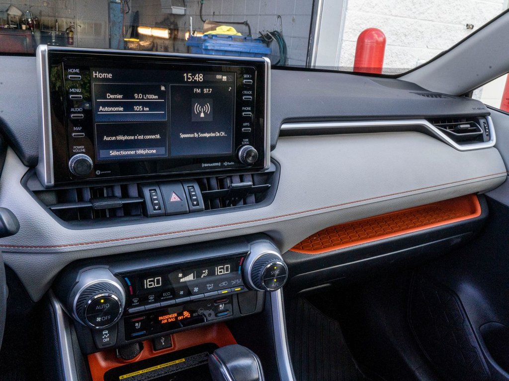 Toyota RAV4 TRAIL **AUCUN CARFAX**TOIT+CUIR+19PO+CARPLAY** 2021 à Charlemagne, Québec - 11 - w1024h768px
