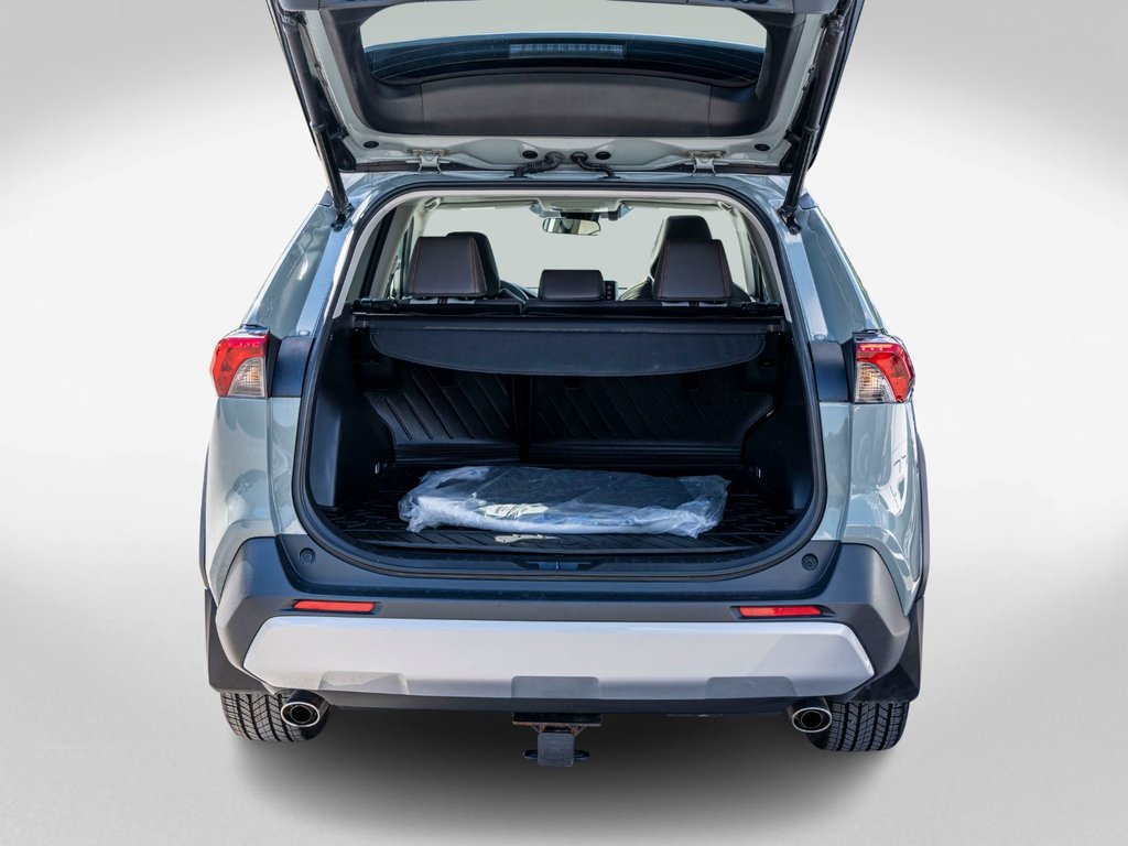 Toyota RAV4 TRAIL **AUCUN CARFAX**TOIT+CUIR+19PO+CARPLAY** 2021 à Charlemagne, Québec - 23 - w1024h768px
