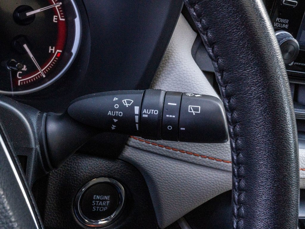 Toyota RAV4 TRAIL **AUCUN CARFAX**TOIT+CUIR+19PO+CARPLAY** 2021 à Charlemagne, Québec - 17 - w1024h768px