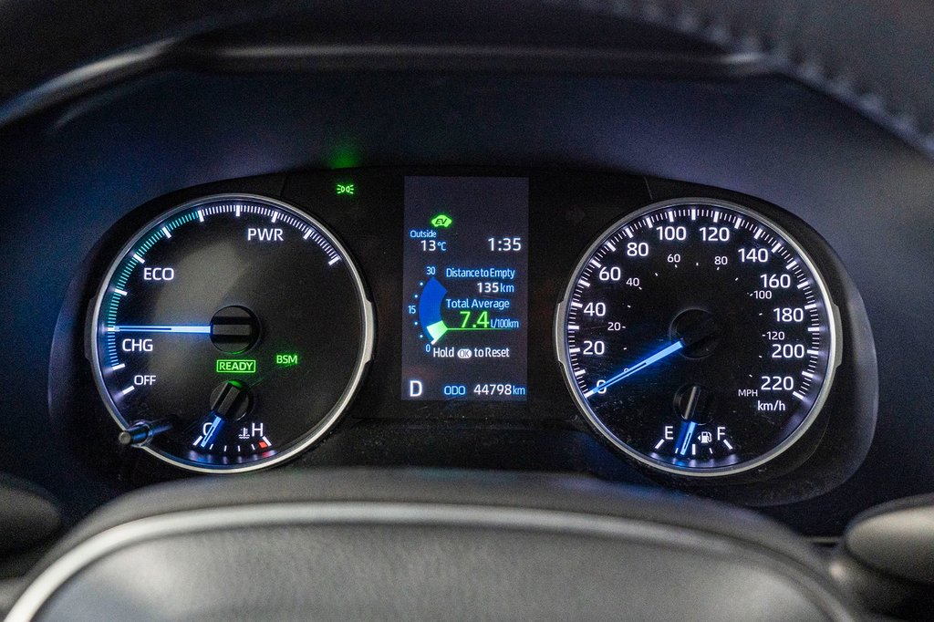 2022 Toyota RAV4 Hybride SE **JAMAIS ACCIDENTÉ+CARPLAY+CAMÉRA+MAG** in Charlemagne, Quebec - 15 - w1024h768px