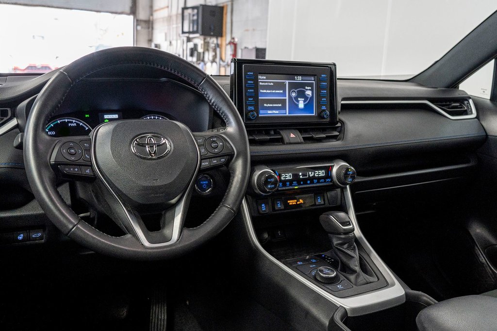 2022 Toyota RAV4 Hybride SE **JAMAIS ACCIDENTÉ+CARPLAY+CAMÉRA+MAG** in Charlemagne, Quebec - 5 - w1024h768px