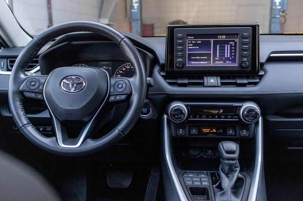 2022 Toyota RAV4 XLE **JAMAIS ACCIDENTÉ+CARPLAY+CAMÉRA+MAG** in Charlemagne, Quebec - 8 - w1024h768px