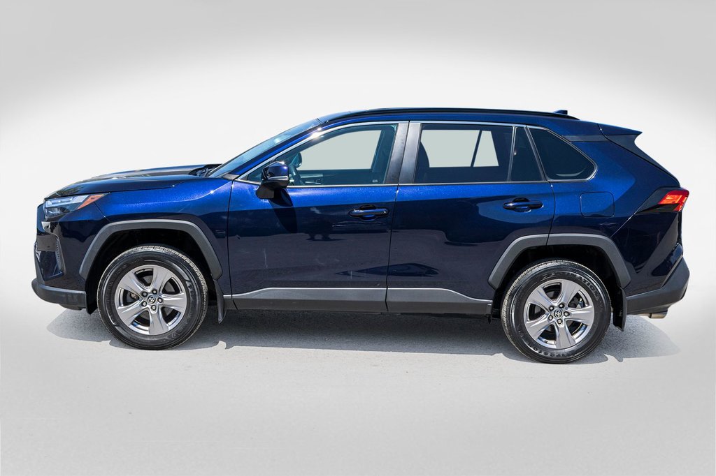 2022 Toyota RAV4 XLE **JAMAIS ACCIDENTÉ+CARPLAY+CAMÉRA+MAG** in Charlemagne, Quebec - 3 - w1024h768px