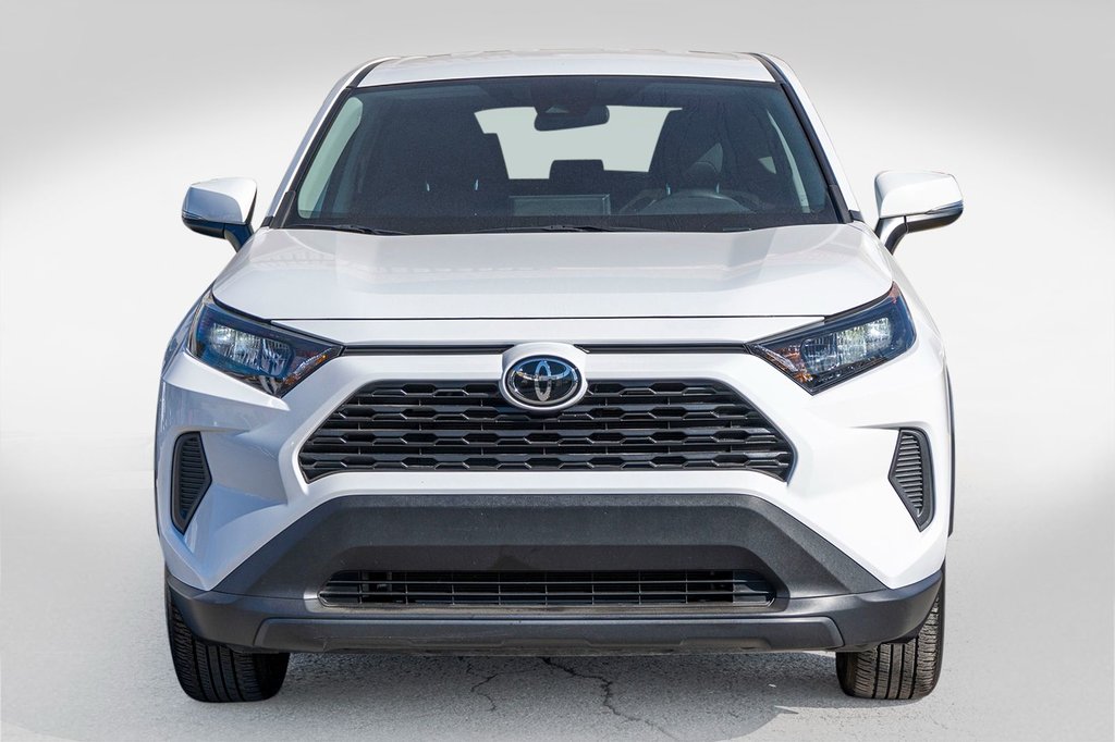 2022 Toyota RAV4 LE AWD **JAMAIS ACCIDENTÉ+CARPLAY+CAMÉRA** in Charlemagne, Quebec - 2 - w1024h768px