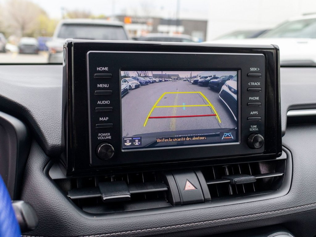 2022 Toyota RAV4 LE in Charlemagne, Quebec - 17 - w1024h768px