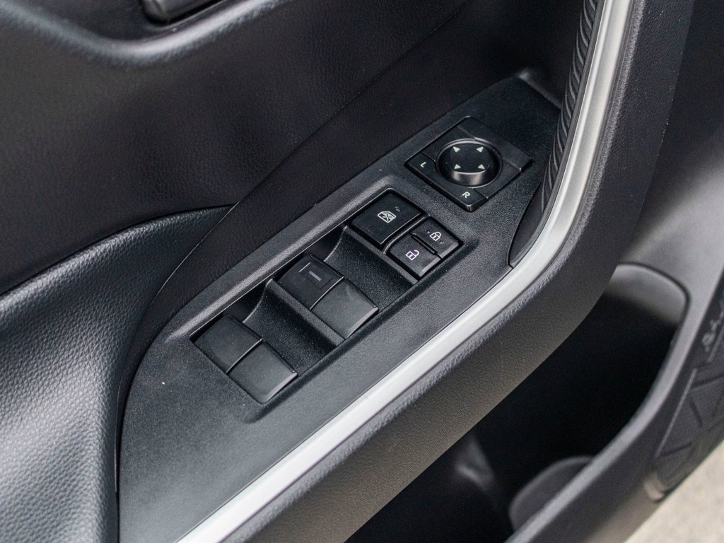 2022 Toyota RAV4 LE in Charlemagne, Quebec - 28 - w1024h768px
