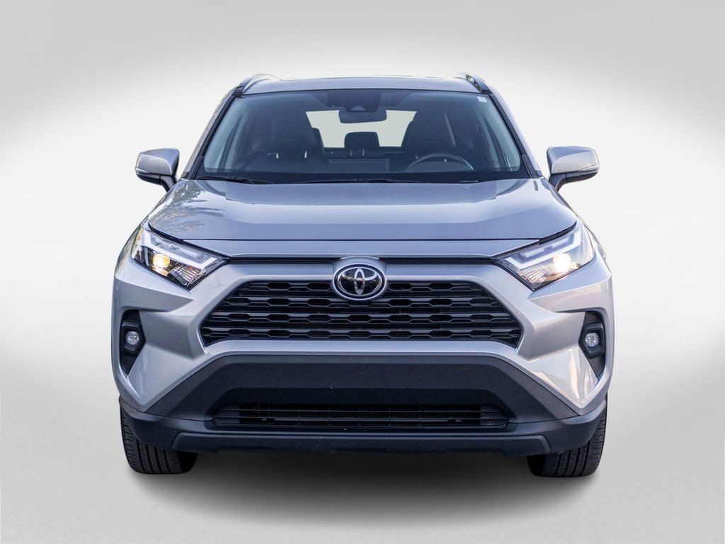 2022 Toyota RAV4 XLE AWD **JAMAIS ACCIDENTÉ + CARPLAY + CAM 360 in Saint-Jérôme, Quebec - 2 - w1024h768px