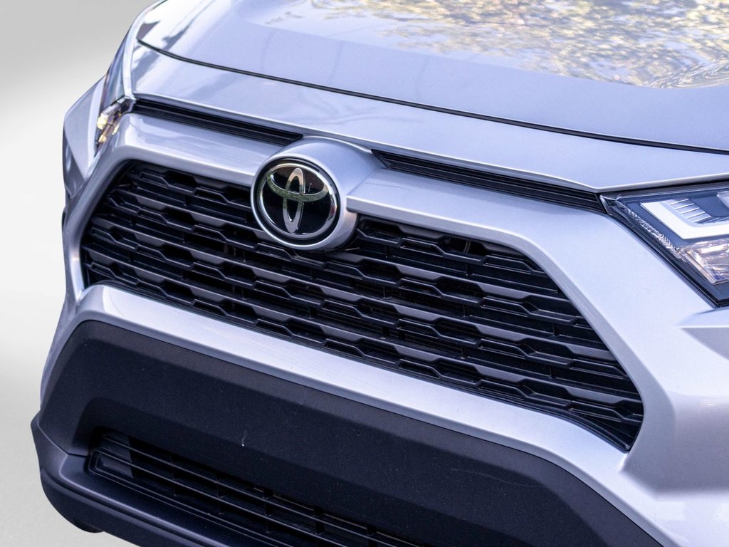 2022 Toyota RAV4 XLE AWD **JAMAIS ACCIDENTÉ + CARPLAY + CAM 360 in Saint-Jérôme, Quebec - 34 - w1024h768px