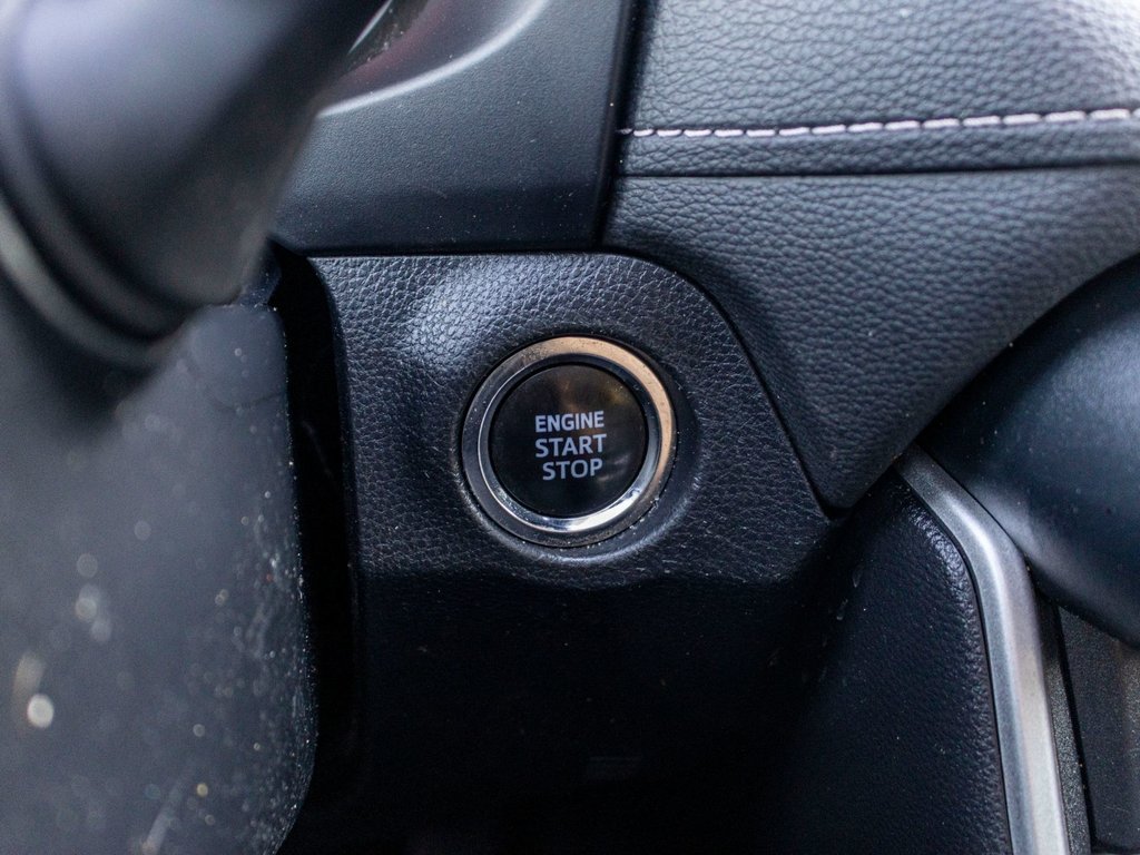 2022 Toyota RAV4 XLE AWD **JAMAIS ACCIDENTÉ + CARPLAY + CAM 360 in Saint-Jérôme, Quebec - 21 - w1024h768px