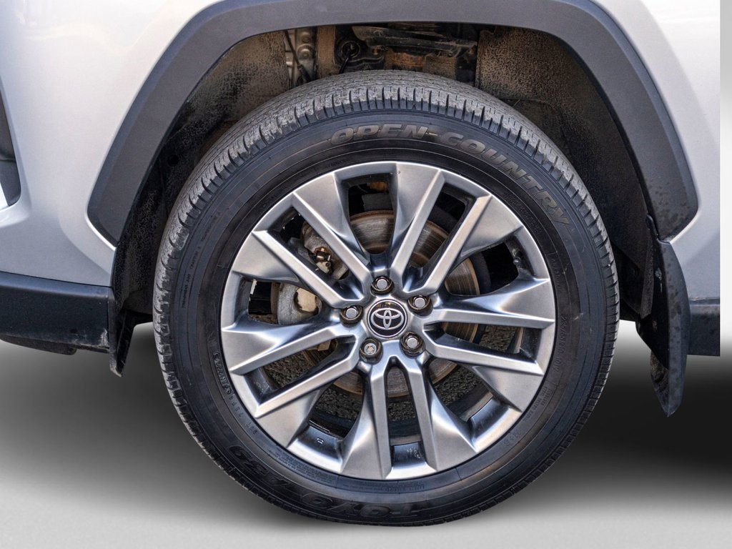2022 Toyota RAV4 XLE AWD **JAMAIS ACCIDENTÉ + CARPLAY + CAM 360 in Saint-Jérôme, Quebec - 37 - w1024h768px