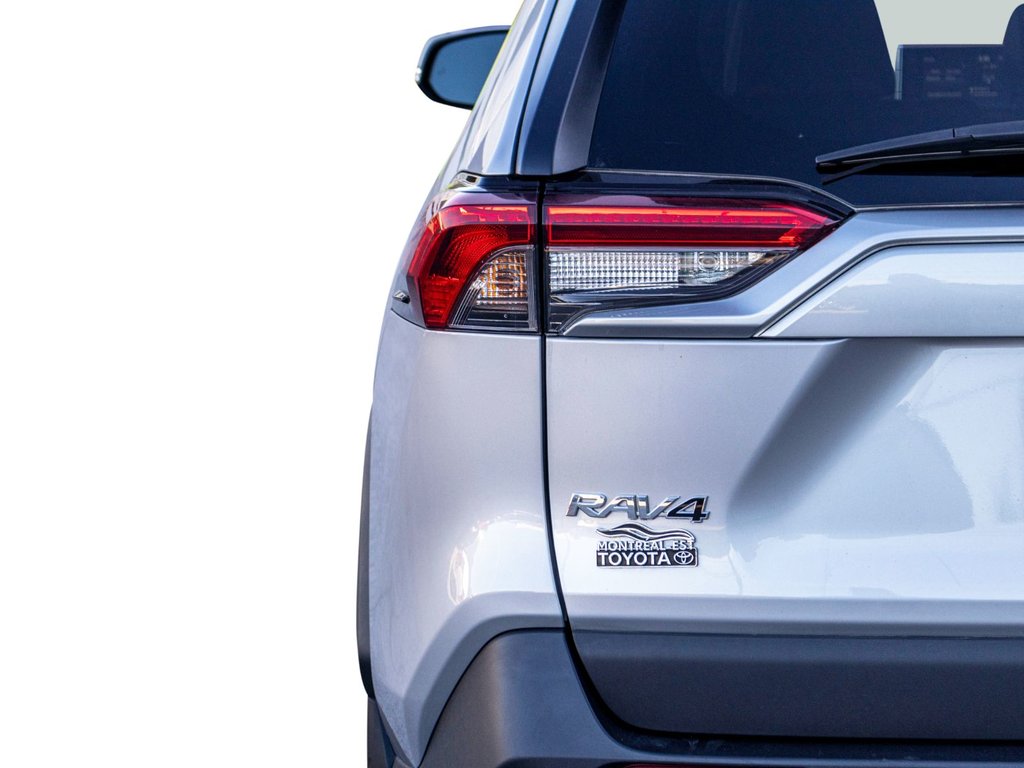 2022 Toyota RAV4 XLE AWD **JAMAIS ACCIDENTÉ + CARPLAY + CAM 360 in Saint-Jérôme, Quebec - 32 - w1024h768px