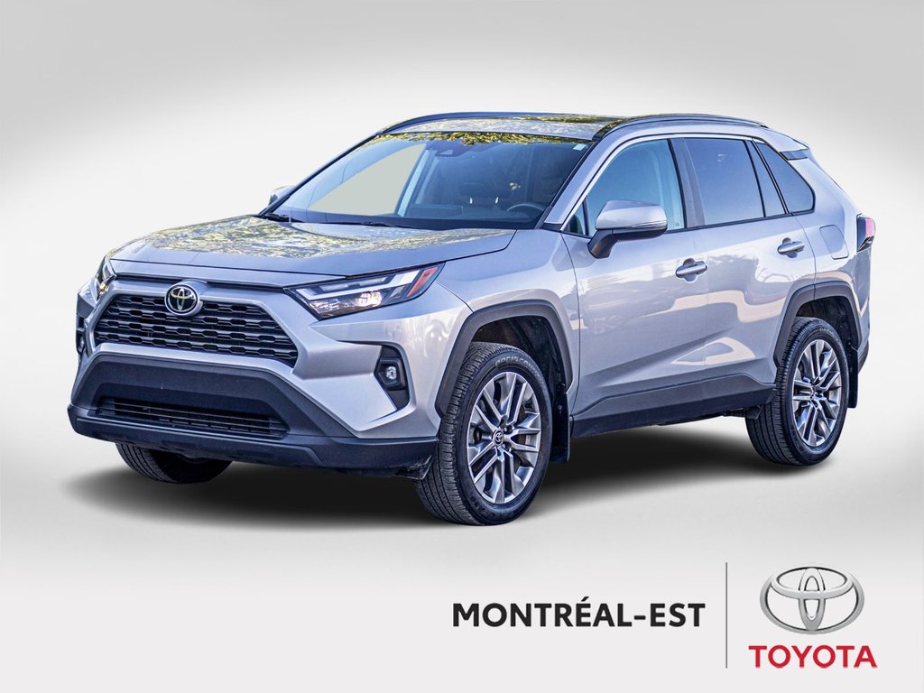 2022 Toyota RAV4 XLE AWD **JAMAIS ACCIDENTÉ + CARPLAY + CAM 360 in Saint-Jérôme, Quebec - 1 - w1024h768px