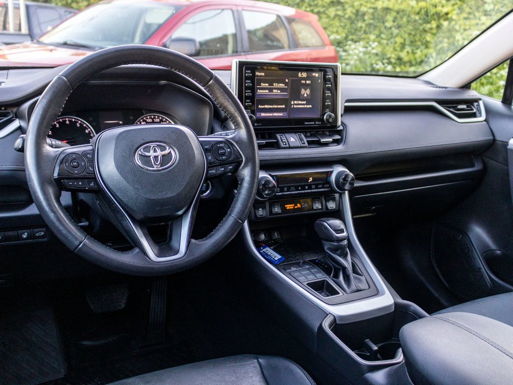 2022 Toyota RAV4 XLE AWD **JAMAIS ACCIDENTÉ + CARPLAY + CAM 360 in Saint-Jérôme, Quebec - 7 - w1024h768px
