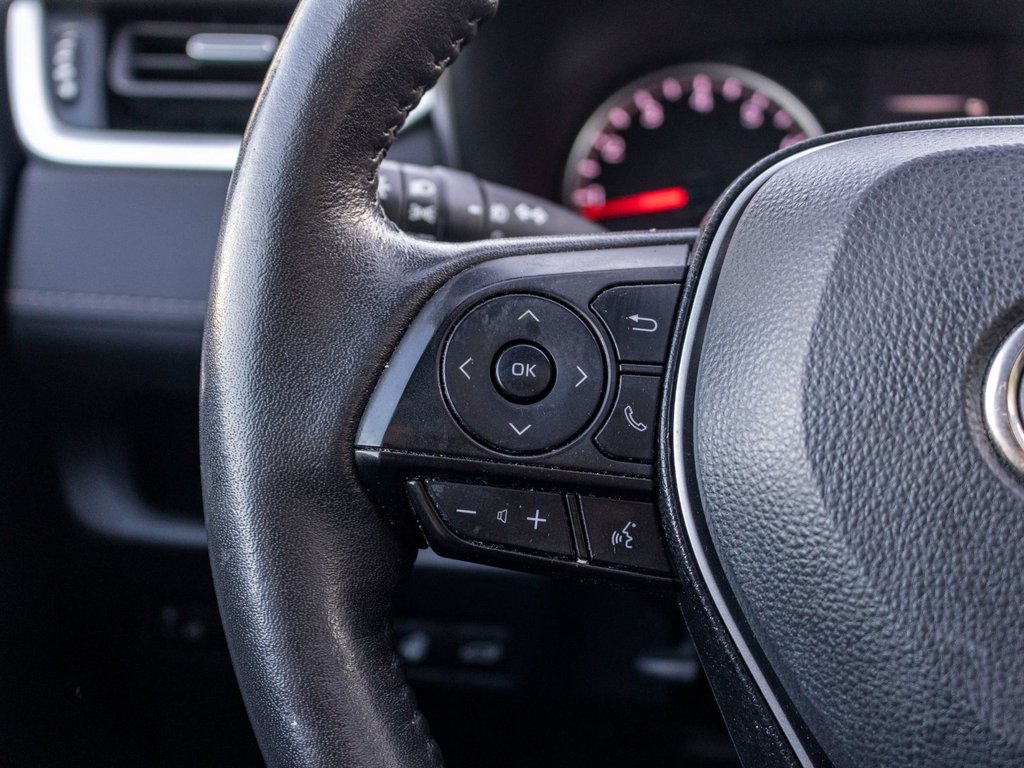 2022 Toyota RAV4 XLE AWD **JAMAIS ACCIDENTÉ + CARPLAY + CAM 360 in Saint-Jérôme, Quebec - 11 - w1024h768px