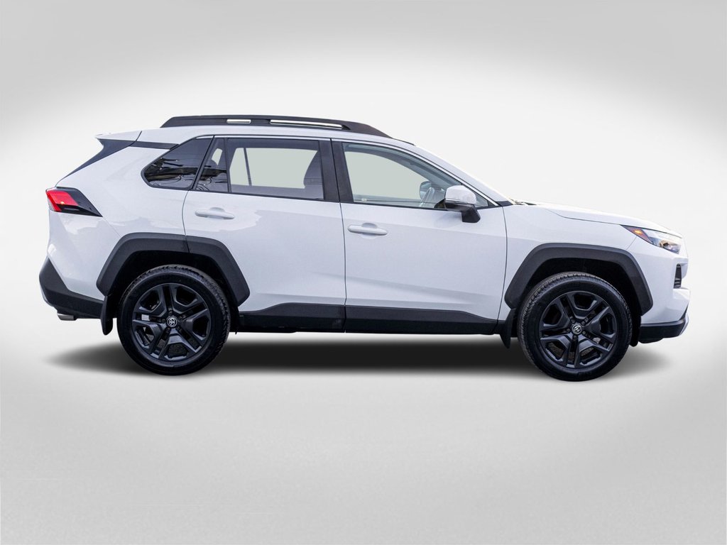 2022 Toyota RAV4 Trail **JAMAIS ACCIDENTÉ + SIÈGES AVANT CHAUFFANTS in Charlemagne, Quebec - 6 - w1024h768px