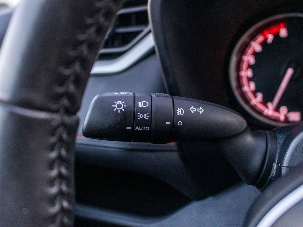 2022 Toyota RAV4 Trail **JAMAIS ACCIDENTÉ + SIÈGES AVANT CHAUFFANTS in Charlemagne, Quebec - 20 - w1024h768px