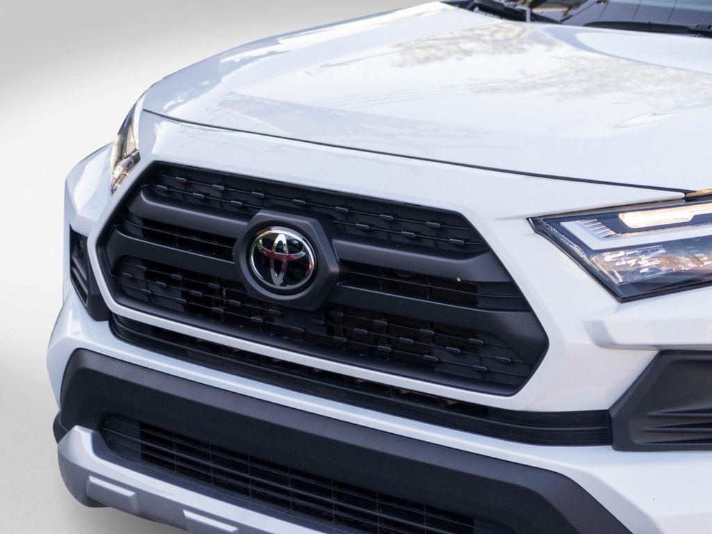 2022 Toyota RAV4 Trail **JAMAIS ACCIDENTÉ + SIÈGES AVANT CHAUFFANTS in Charlemagne, Quebec - 37 - w1024h768px