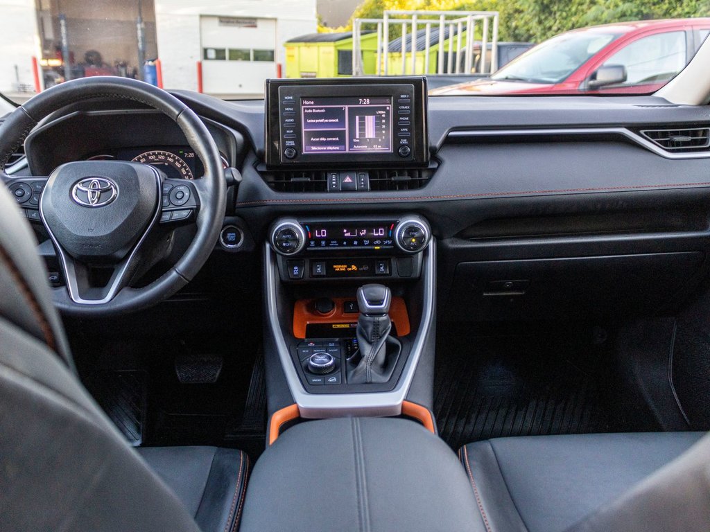 2022 Toyota RAV4 Trail **JAMAIS ACCIDENTÉ + SIÈGES AVANT CHAUFFANTS in Charlemagne, Quebec - 24 - w1024h768px