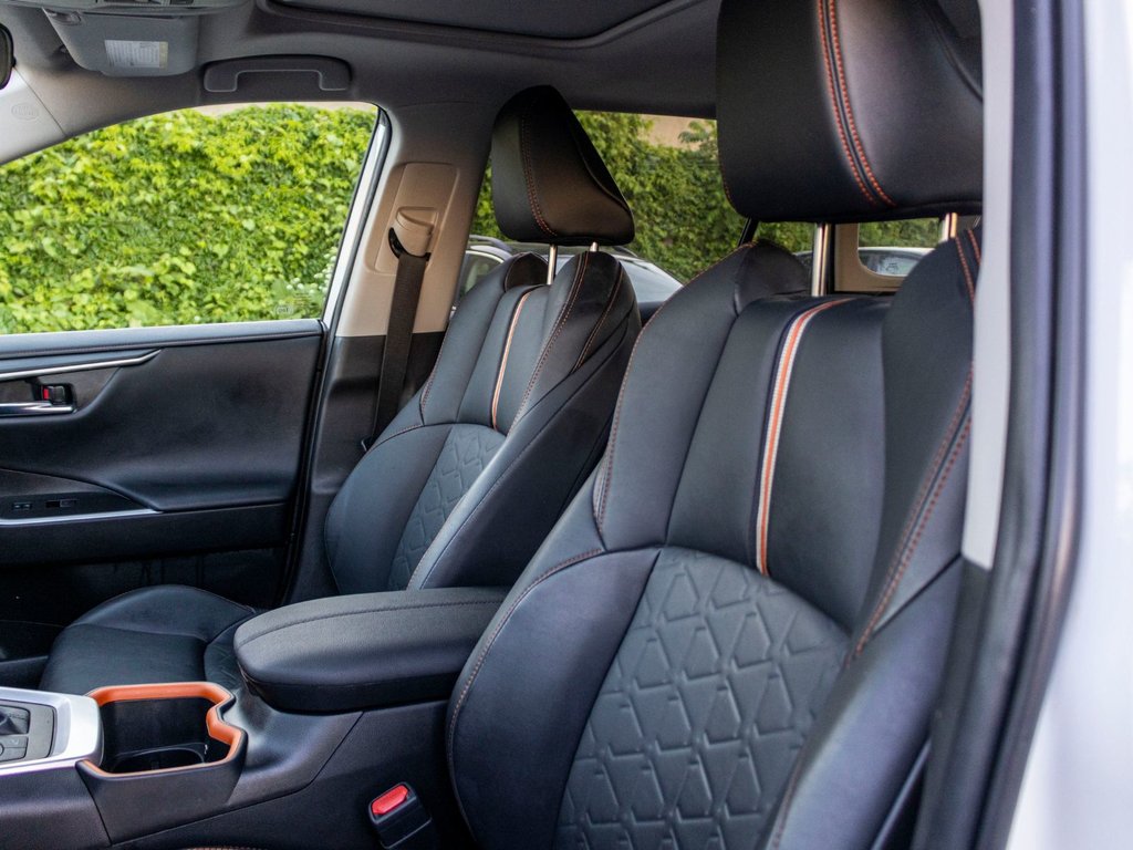 2022 Toyota RAV4 Trail **JAMAIS ACCIDENTÉ + SIÈGES AVANT CHAUFFANTS in Charlemagne, Quebec - 27 - w1024h768px