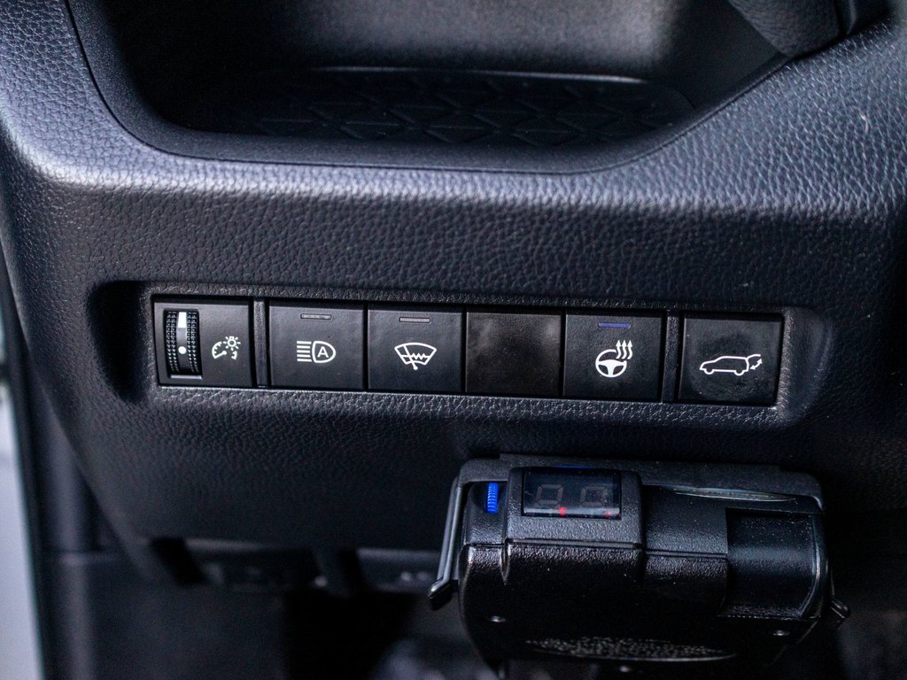 2022 Toyota RAV4 Trail **JAMAIS ACCIDENTÉ + SIÈGES AVANT CHAUFFANTS in Charlemagne, Quebec - 23 - w1024h768px