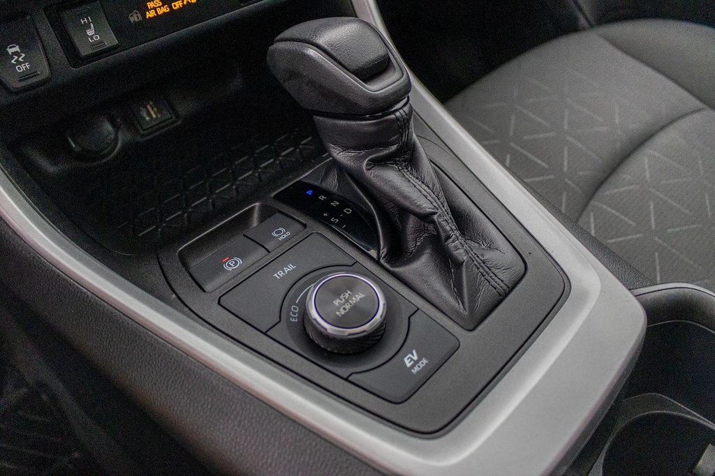 Toyota RAV4 Hybride XLE **JAMAIS ACCIDENTÉ+CARPLAY+CAMÉRA+MAG** 2023 à Charlemagne, Québec - 14 - w1024h768px