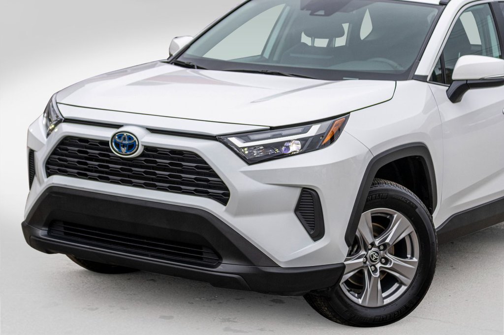 Toyota RAV4 Hybride XLE **JAMAIS ACCIDENTÉ+CARPLAY+CAMÉRA+MAG** 2023 à Charlemagne, Québec - 34 - w1024h768px