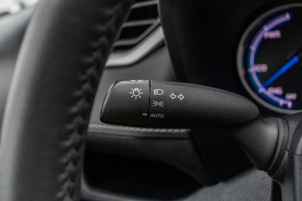 Toyota RAV4 Hybride XLE **JAMAIS ACCIDENTÉ+CARPLAY+CAMÉRA+MAG** 2023 à Charlemagne, Québec - 19 - w1024h768px
