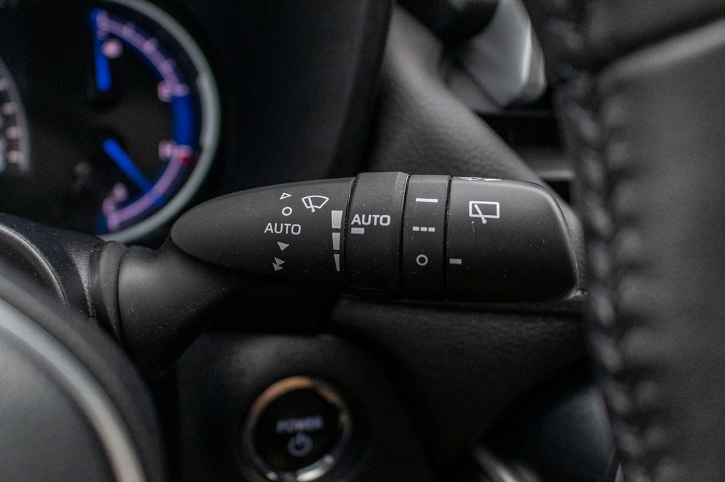 Toyota RAV4 Hybride XLE **JAMAIS ACCIDENTÉ+CARPLAY+CAMÉRA+MAG** 2023 à Charlemagne, Québec - 20 - w1024h768px