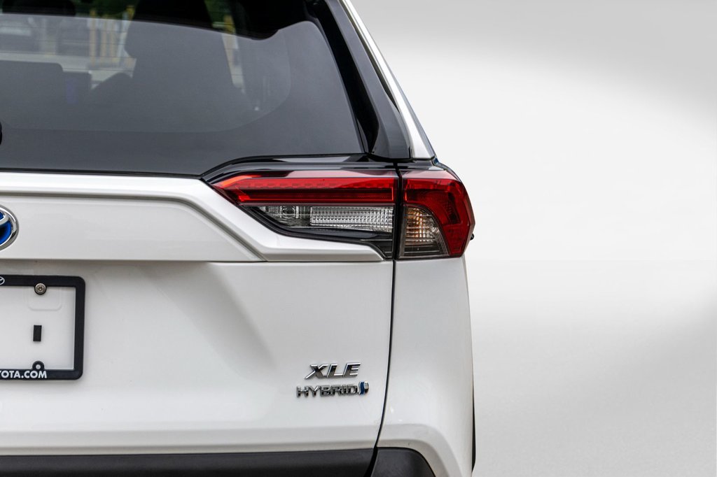Toyota RAV4 Hybride XLE **JAMAIS ACCIDENTÉ+CARPLAY+CAMÉRA+MAG** 2023 à Charlemagne, Québec - 33 - w1024h768px
