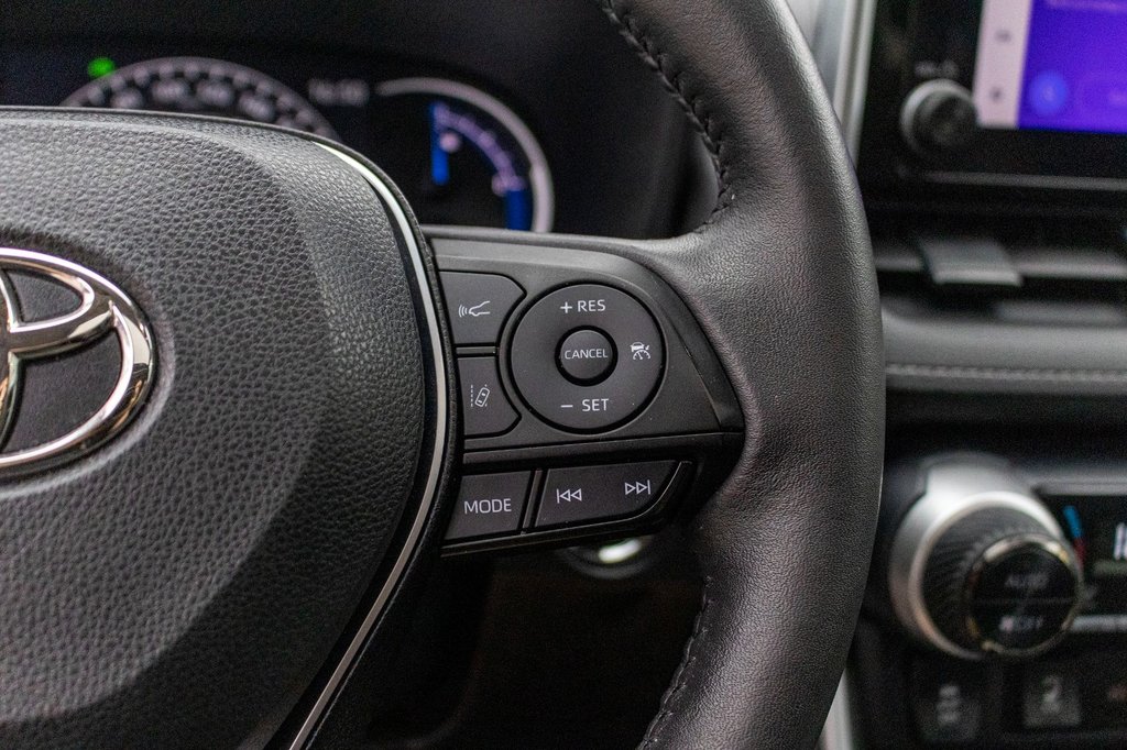 Toyota RAV4 Hybride XLE **JAMAIS ACCIDENTÉ+CARPLAY+CAMÉRA+MAG** 2023 à Charlemagne, Québec - 11 - w1024h768px