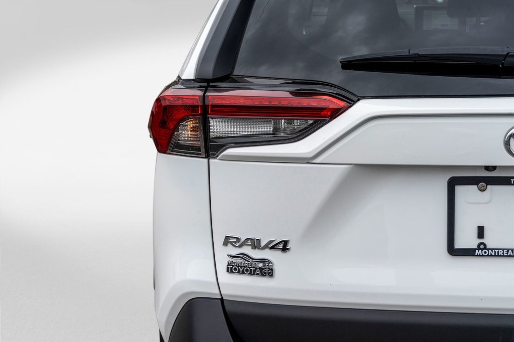 2023 Toyota RAV4 XLE AWD **JAMAIS ACCIDENTÉ** CARPLAY+CAMÉRA+MAG** in Charlemagne, Quebec - 24 - w1024h768px