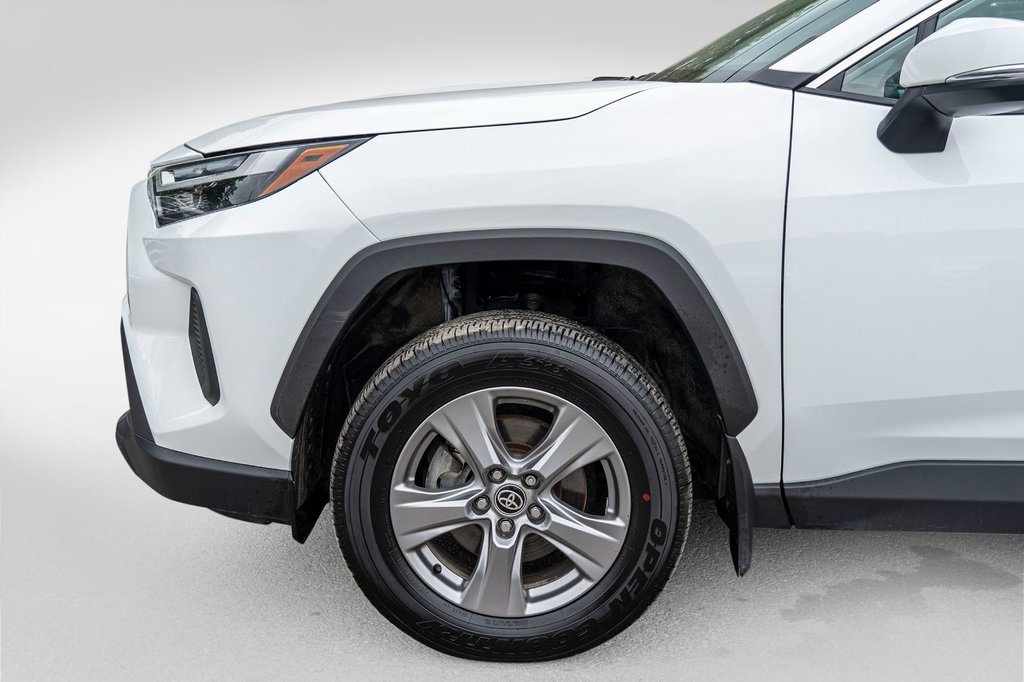 2023 Toyota RAV4 XLE AWD **JAMAIS ACCIDENTÉ** CARPLAY+CAMÉRA+MAG** in Charlemagne, Quebec - 29 - w1024h768px