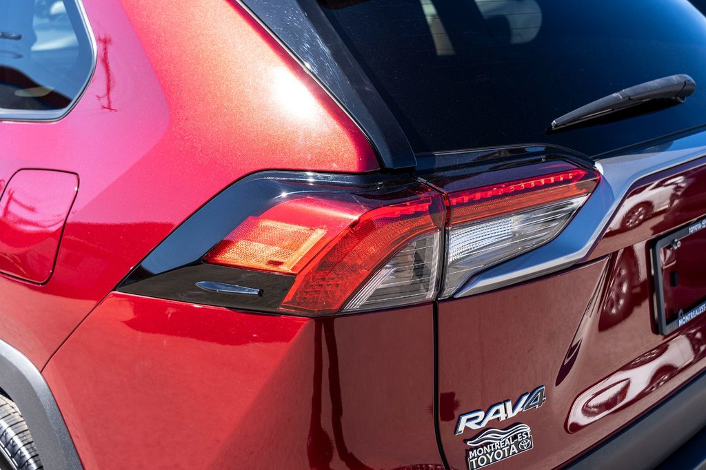 2023 Toyota RAV4 LIMITED **JAMAIS ACCIDENTÉ+CUIR+TOIT+19PO+CARPLAY* in Charlemagne, Quebec - 28 - w1024h768px