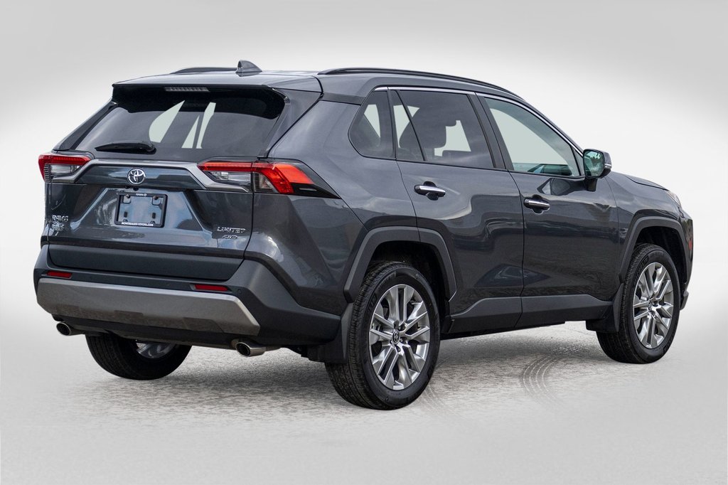 2023 Toyota RAV4 LIMITED **JAMAIS ACCIDENTÉ+CUIR+TOIT+19PO+CARPLAY* in Charlemagne, Quebec - 6 - w1024h768px