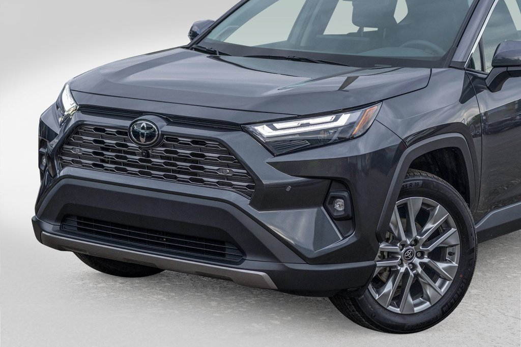2023 Toyota RAV4 LIMITED **JAMAIS ACCIDENTÉ+CUIR+TOIT+19PO+CARPLAY* in Charlemagne, Quebec - 40 - w1024h768px