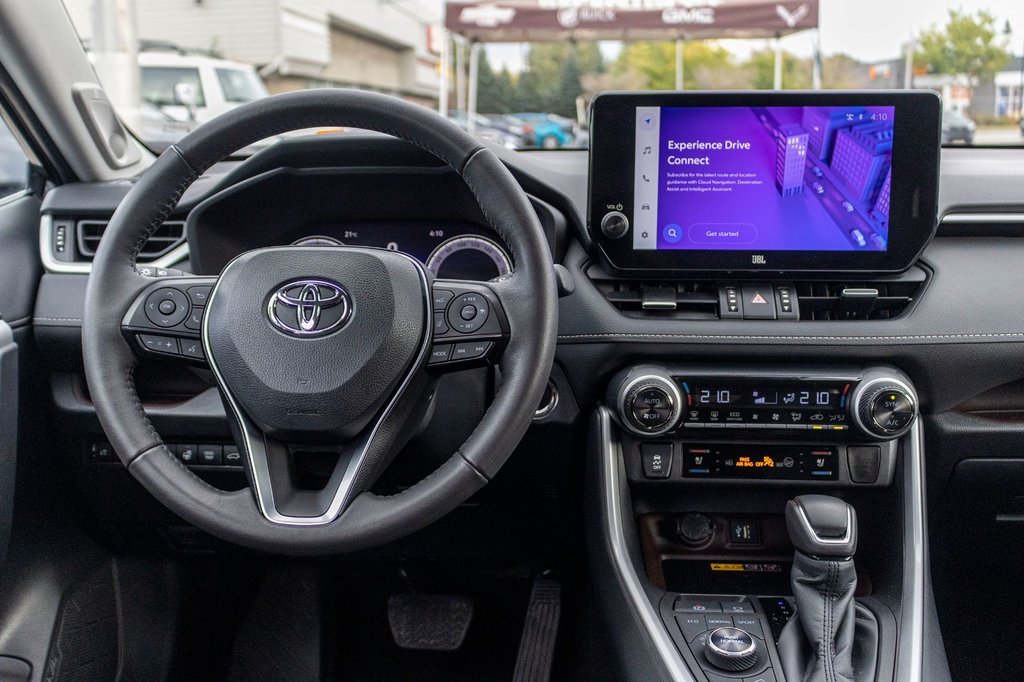 2023 Toyota RAV4 LIMITED **JAMAIS ACCIDENTÉ+CUIR+TOIT+19PO+CARPLAY* in Charlemagne, Quebec - 9 - w1024h768px