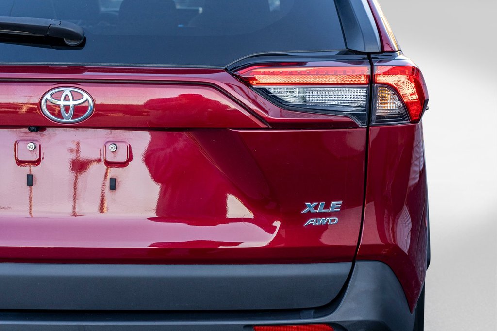 2023 Toyota RAV4 XLE AWD **JAMAIS ACCIDENTÉ** CARPLAY+CAMÉRA+MAG** in Charlemagne, Quebec - 26 - w1024h768px