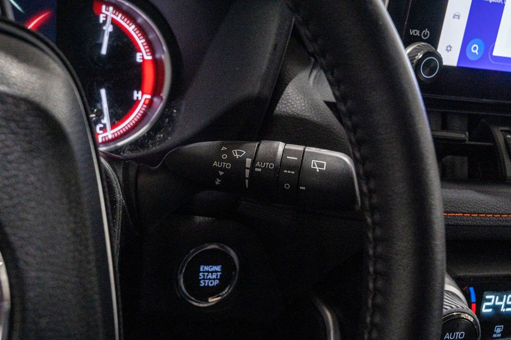 2023 Toyota RAV4 TRAIL **RARE**JAMAIS ACCIDENTÉ+CUIR+TOIT+19PO** in Charlemagne, Quebec - 18 - w1024h768px