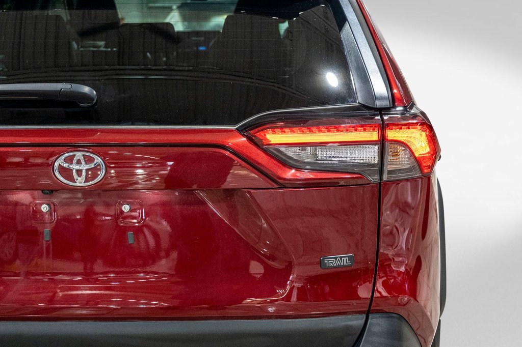 2023 Toyota RAV4 TRAIL **RARE**JAMAIS ACCIDENTÉ+CUIR+TOIT+19PO** in Charlemagne, Quebec - 25 - w1024h768px