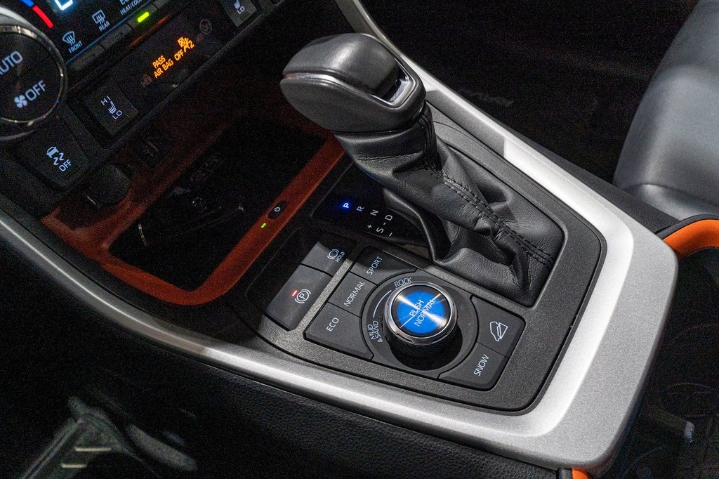 2023 Toyota RAV4 TRAIL **RARE**JAMAIS ACCIDENTÉ+CUIR+TOIT+19PO** in Charlemagne, Quebec - 13 - w1024h768px