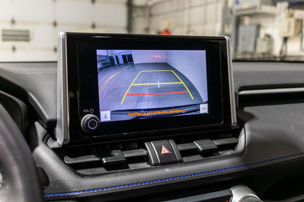 2023 Toyota RAV4 Hybride SE **JAMAIS ACCIDENTÉ+TOIT+CARPLAY+CAMÉRA+MAG** in Charlemagne, Quebec - 16 - w1024h768px