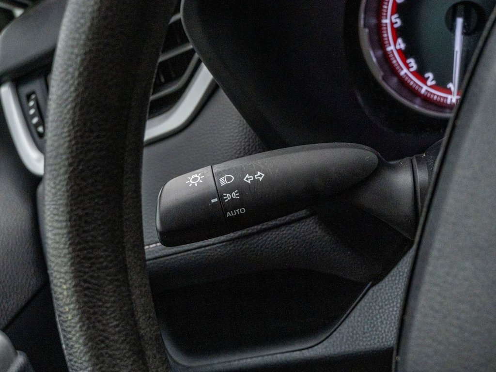 Toyota RAV4 LE AWD**JAMAIS ACCIDENTÉ + SIÈGES AVANT CHAUFFANTS 2023 à Saint-Jérôme, Québec - 17 - w1024h768px