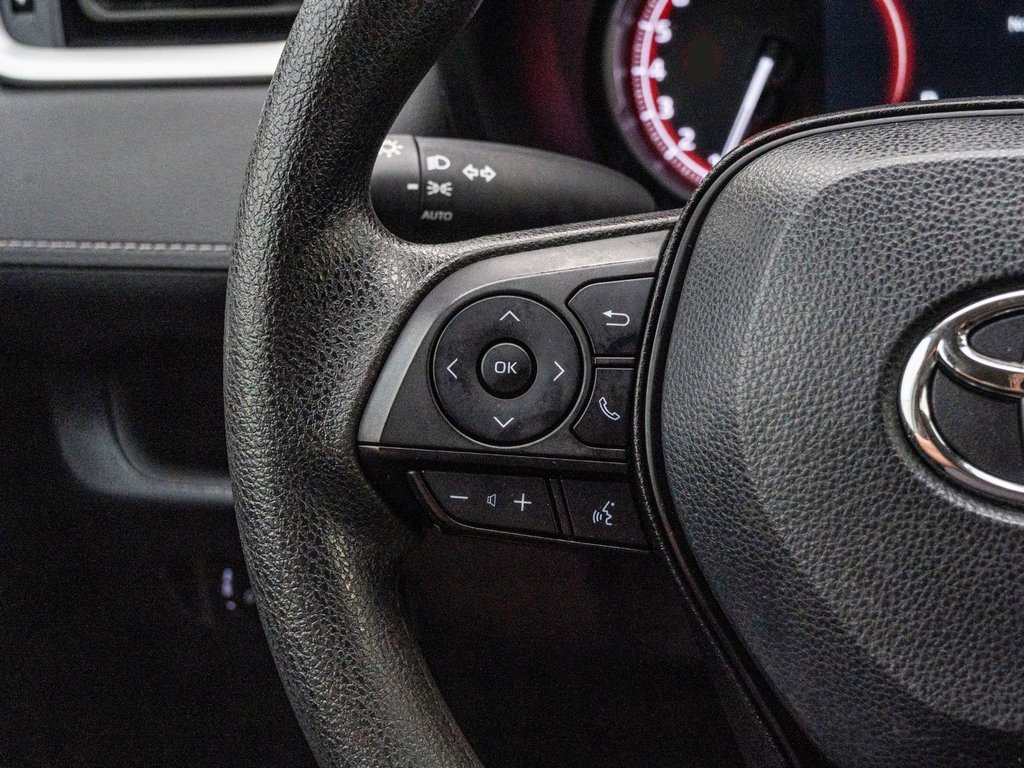 Toyota RAV4 LE AWD**JAMAIS ACCIDENTÉ + SIÈGES AVANT CHAUFFANTS 2023 à Saint-Jérôme, Québec - 10 - w1024h768px