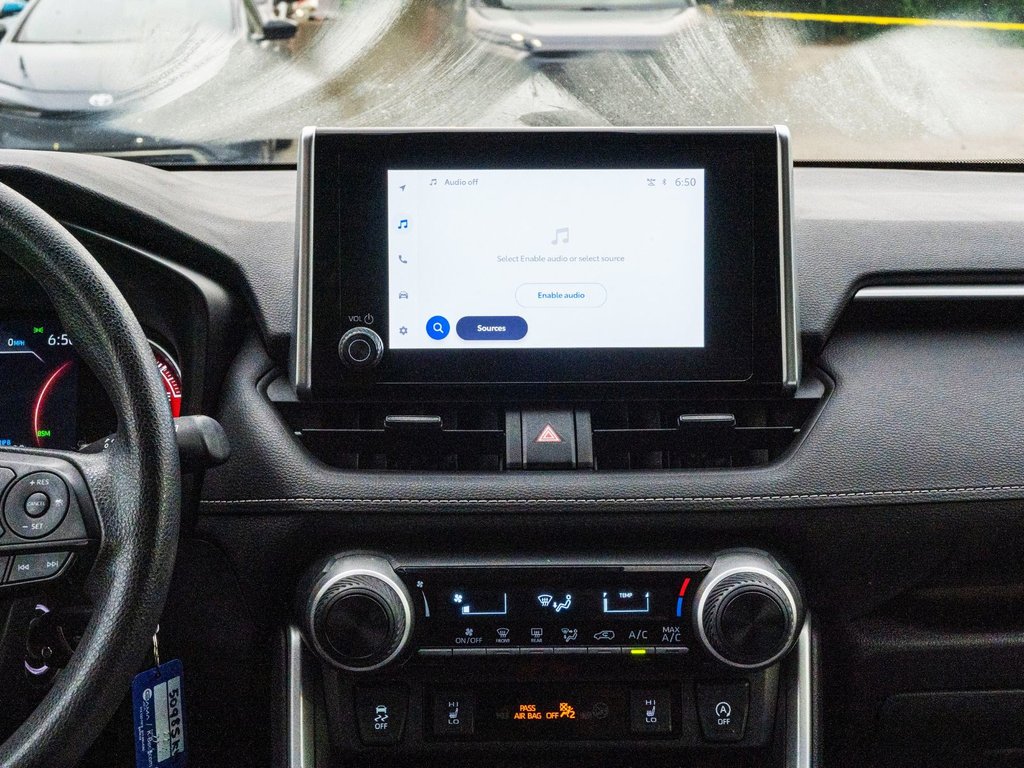 Toyota RAV4 LE AWD**JAMAIS ACCIDENTÉ + SIÈGES AVANT CHAUFFANTS 2023 à Saint-Jérôme, Québec - 8 - w1024h768px