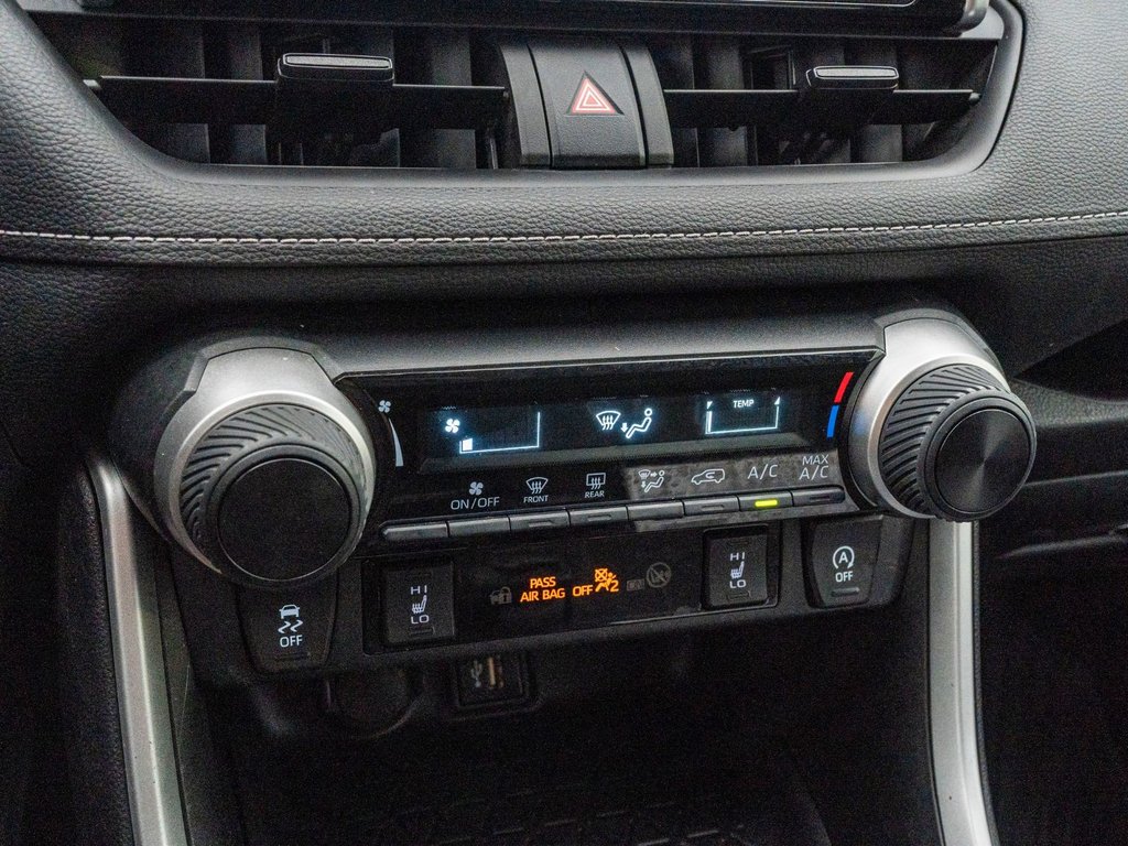 Toyota RAV4 LE AWD**JAMAIS ACCIDENTÉ + SIÈGES AVANT CHAUFFANTS 2023 à Saint-Jérôme, Québec - 14 - w1024h768px